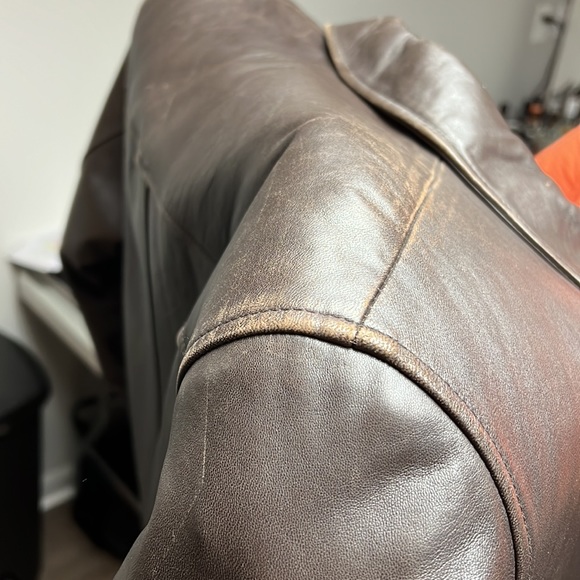 Men’s Brown Leather Jacket with removable Liner - Picture 9 of 12